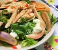 Làm Salad thịt gà đơn giản trong thực đơn ăn kiêng